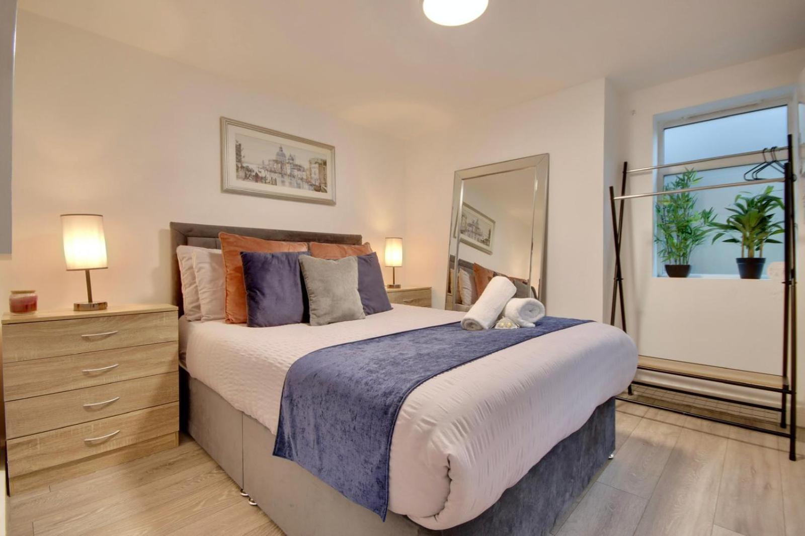 Southsea Getaway Apartment With Pool Table And Hot Tub Portsmouth Buitenkant foto