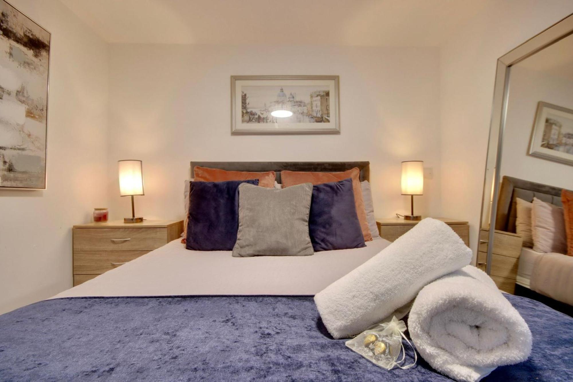 Southsea Getaway Apartment With Pool Table And Hot Tub Portsmouth Buitenkant foto