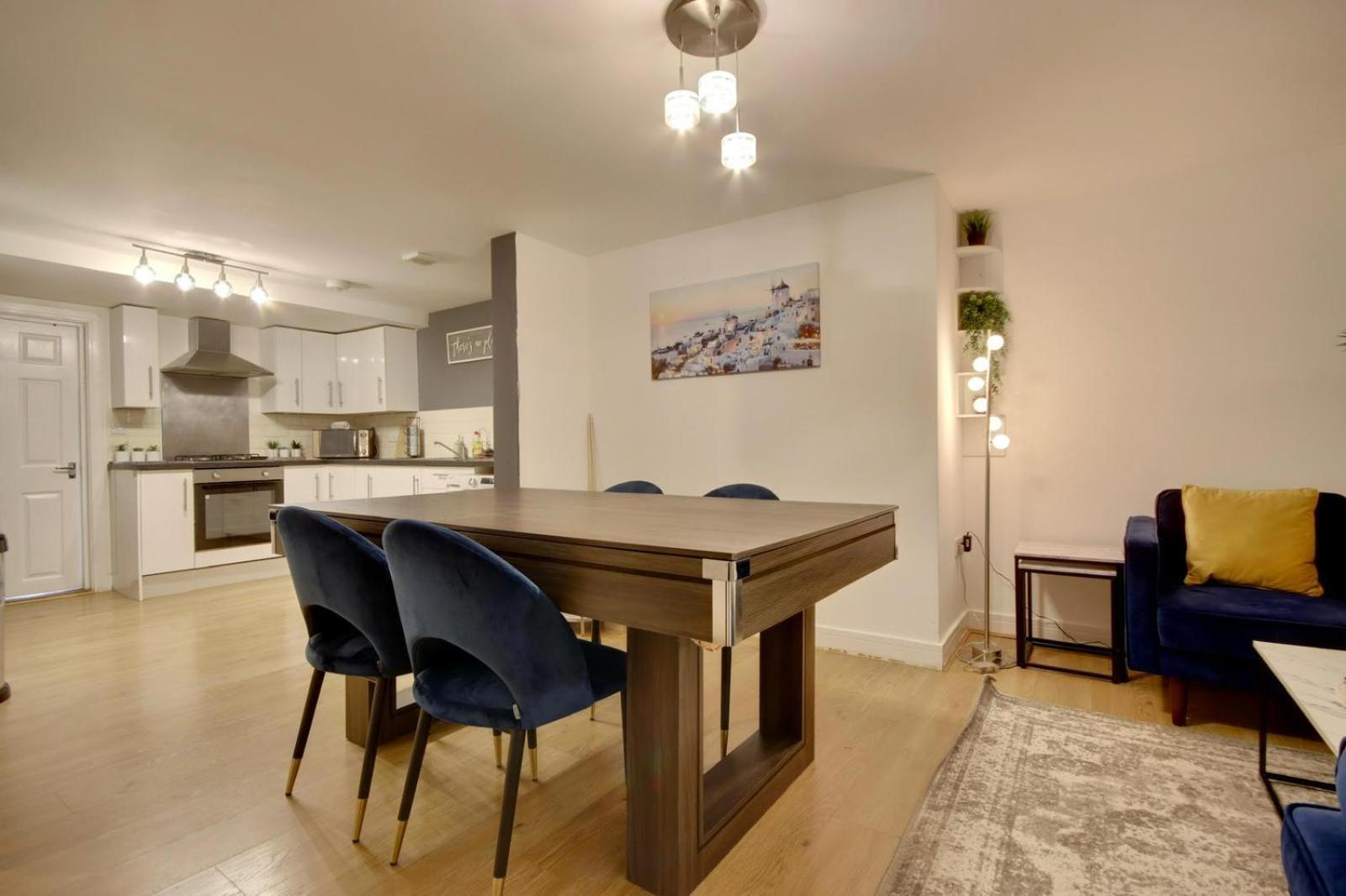 Southsea Getaway Apartment With Pool Table And Hot Tub Portsmouth Buitenkant foto